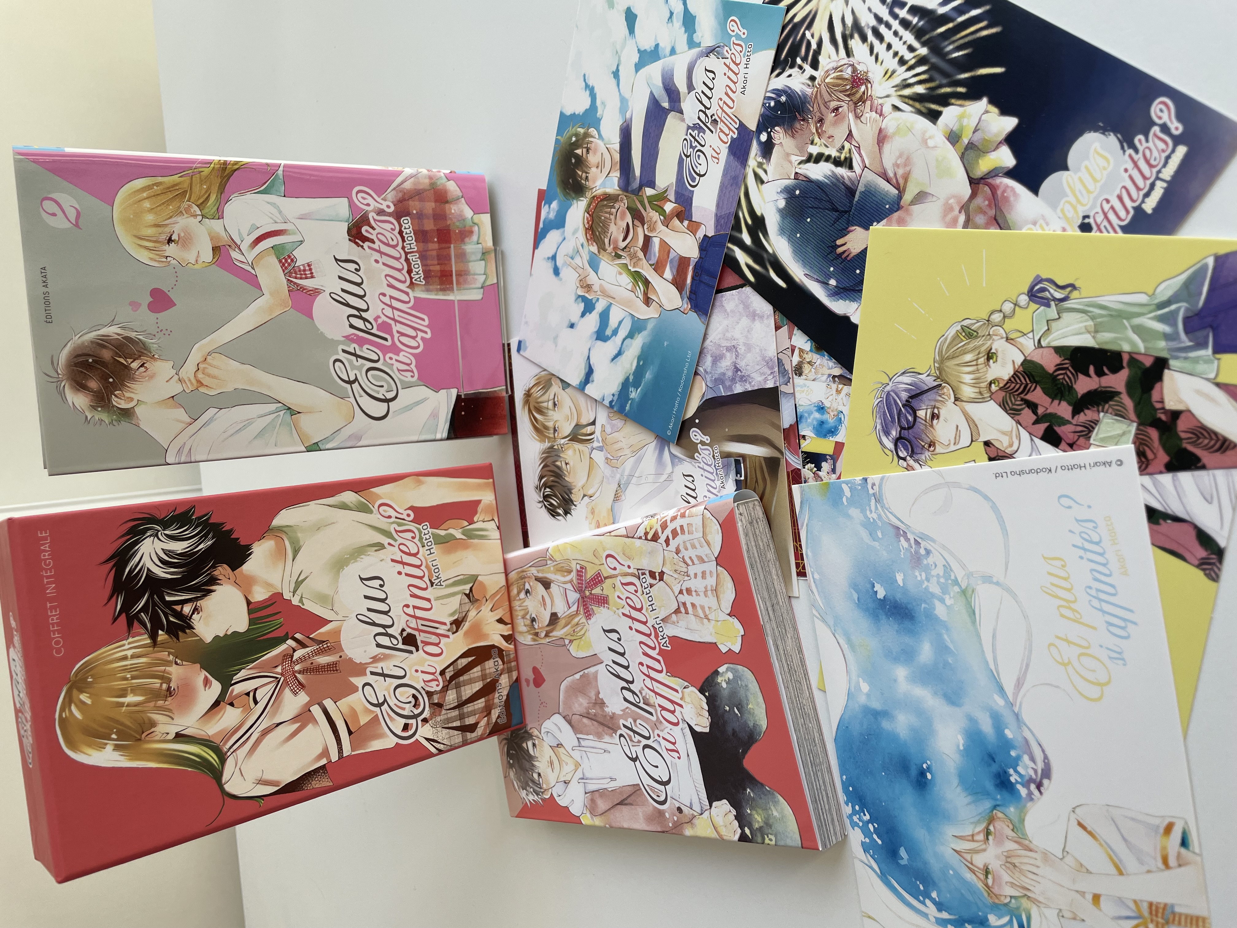 Et plus si affinités ?  Intégrale en coffret collector (dont les 5 cartes postales)&nbsp;&nbsp;